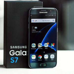 Смартфон Samsung Galaxy S7 G930 2 SIM Black 5.1" 4/32 GB 3000 mAh