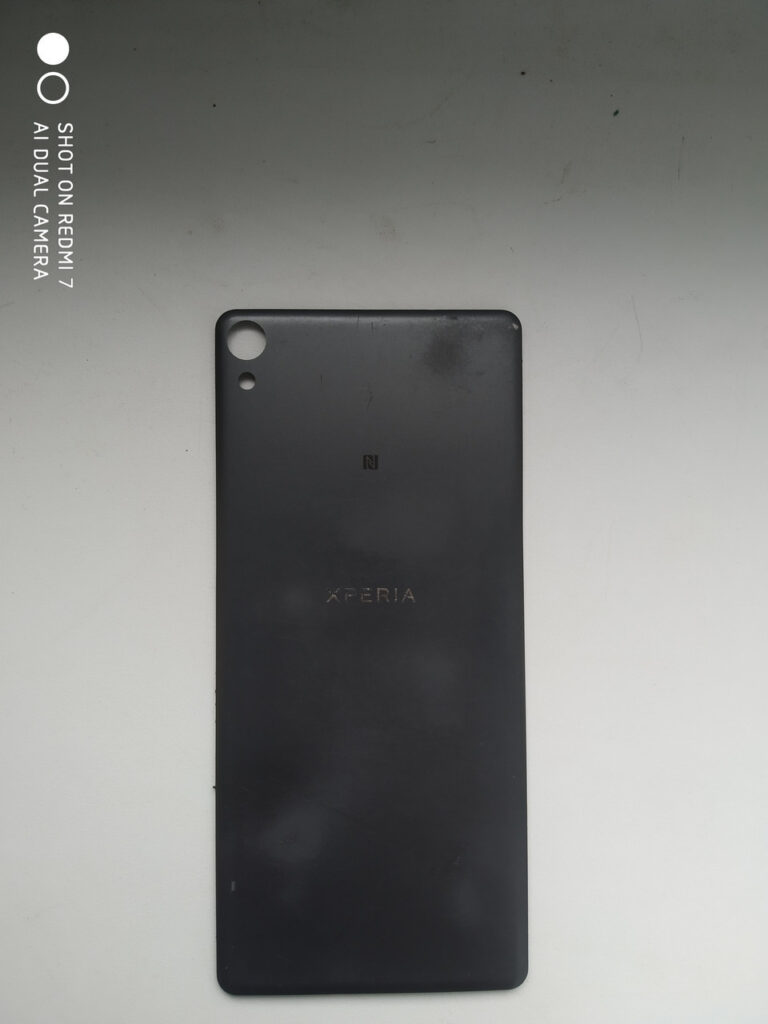 Задня кришка sony xperia xa grey